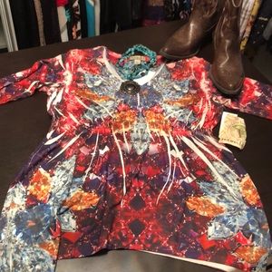 💁🏻‍♀️One World Top 👚